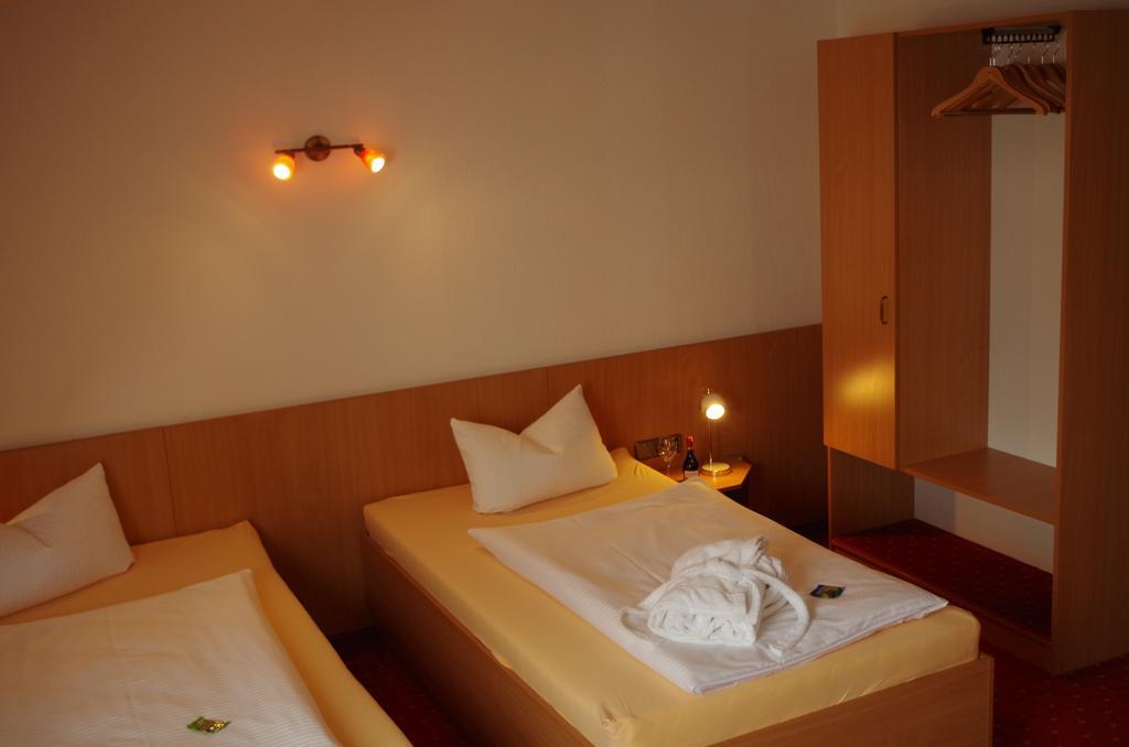 לייפציג Hotel Zum Abschlepphof מראה חיצוני תמונה