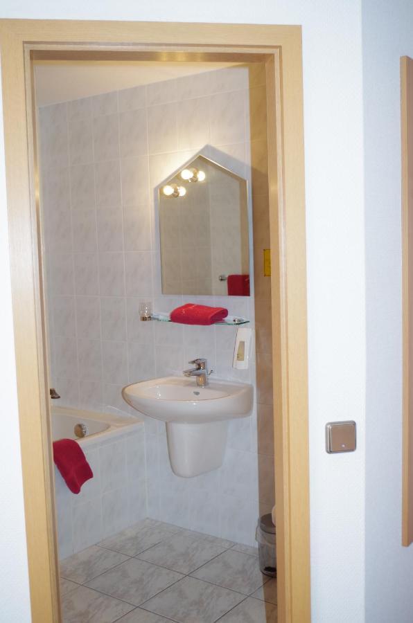לייפציג Hotel Zum Abschlepphof מראה חיצוני תמונה